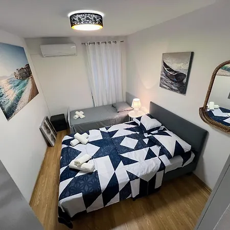 Blago Center Apartman *
